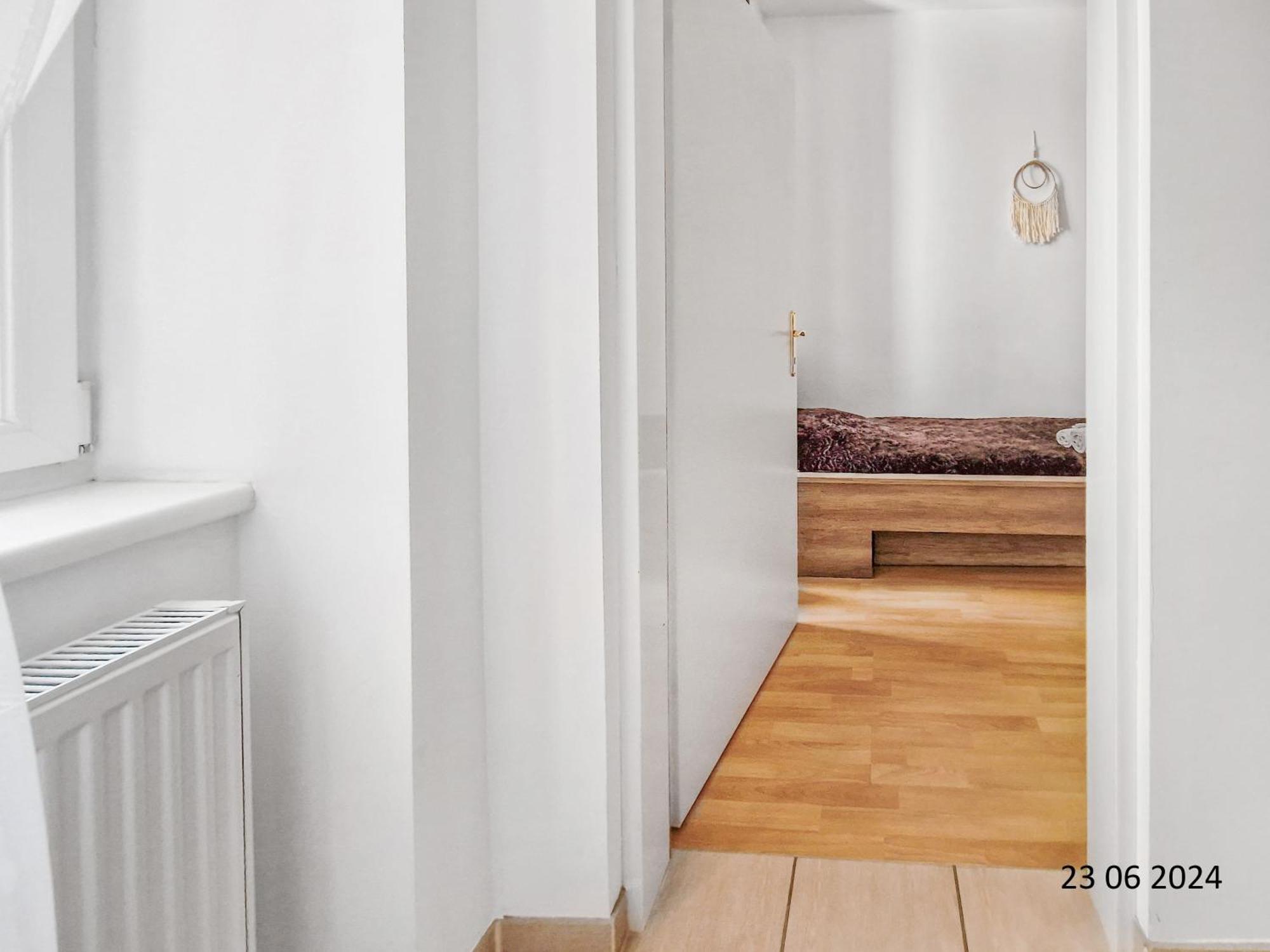 Elegant Three-Bedroom Suite Виена Екстериор снимка